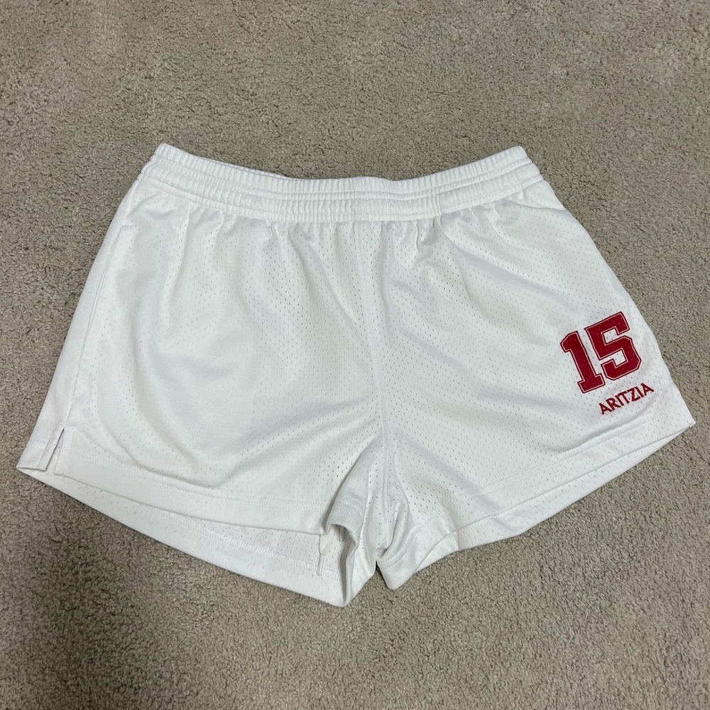 Aritzia White Women's Shorts